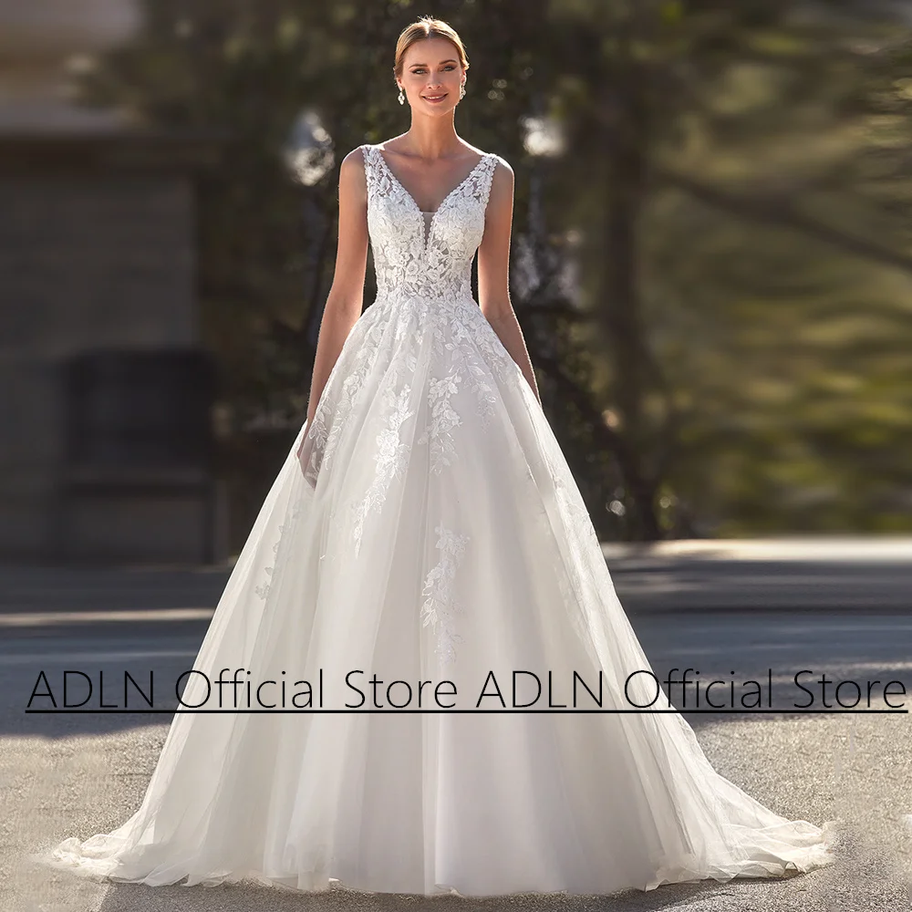 A-Line V-neck Appliques Sweep Train Wedding Gown TWA3942