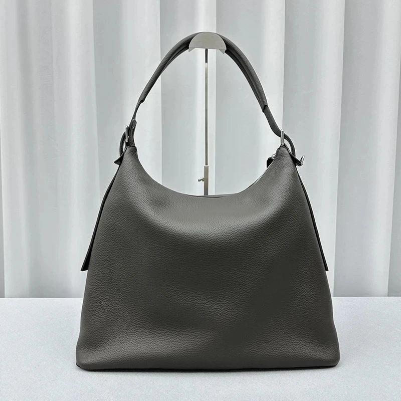 

Dark Brown Soft Lychee Grain Cowhide Underarm Bag Normcore Large Capacity Commuter Handbag Practical and Versatile Shoulder Bags