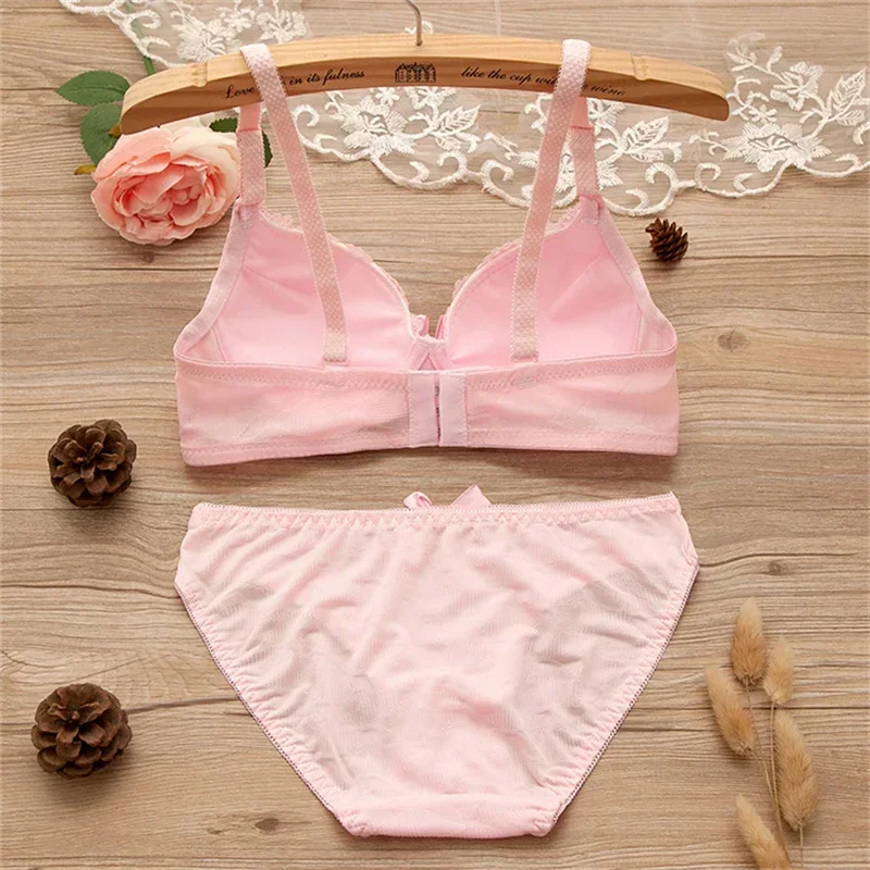 Description Picture 5 of itemGirl Sweet Wireless Bra Lace Bows Underwear Sets Breathable Small Breast Bralette Top Briefs for Women Teen Girl Lingerie Suits