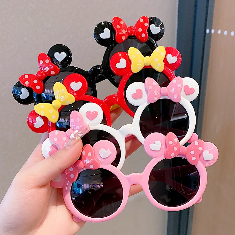 New Disney Anime Mickey Mouse Sunglasses Kawaii Minnie Eyeglass Cartoon Children Summer Sunshades Girl Boy Toy Gifts
