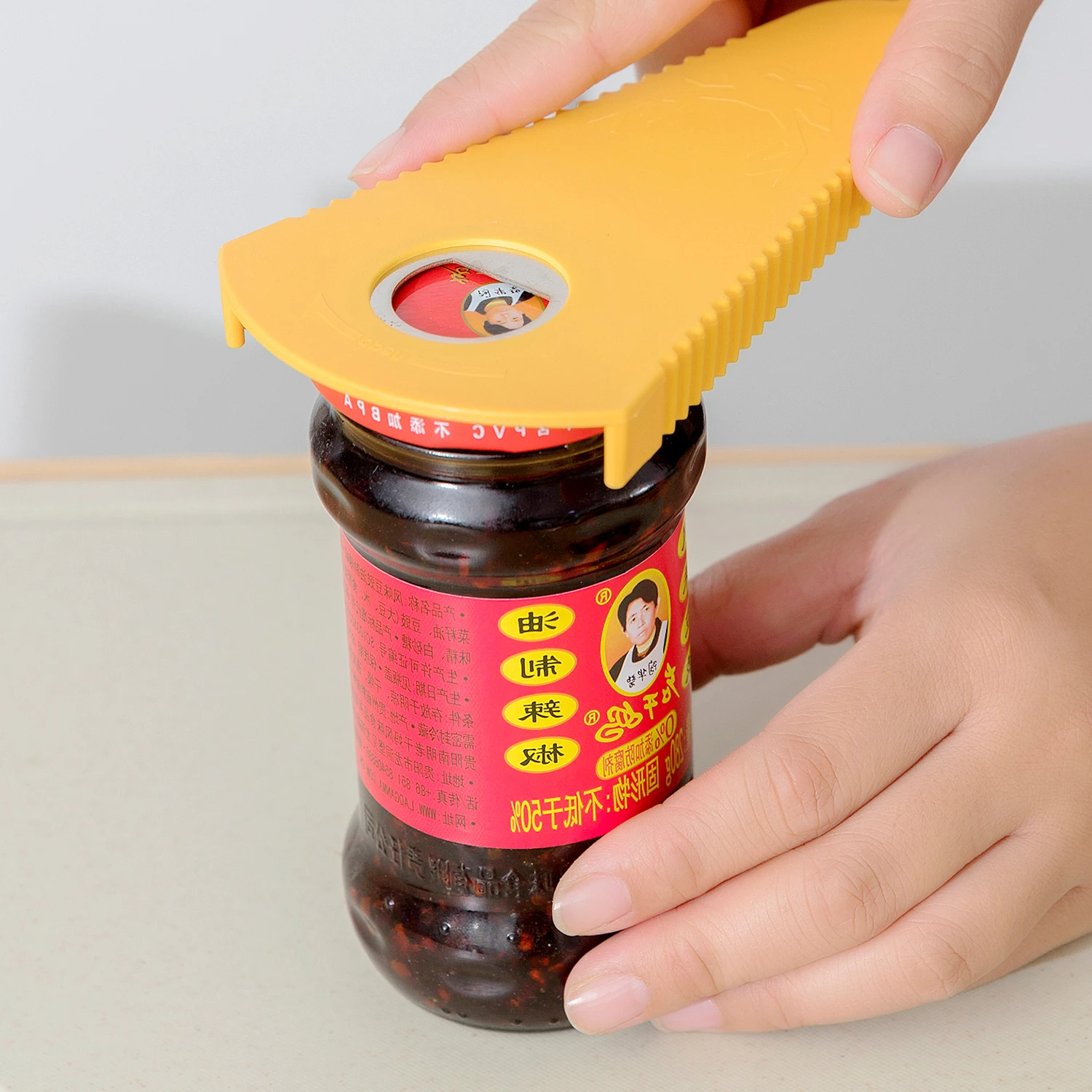 Can Opener Multifunctional Bottle Opener Jar for Beer Coke Jam Beverage