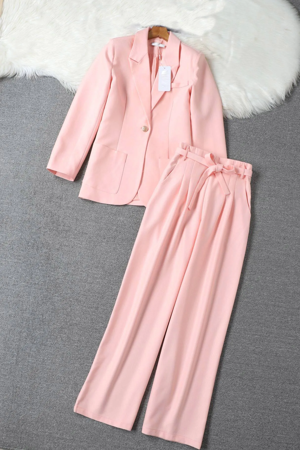 

2023 Women's Clothing Age-reducing imported high-count cotton + anti-wrinkle fiber suit Autumn Winter New 1216