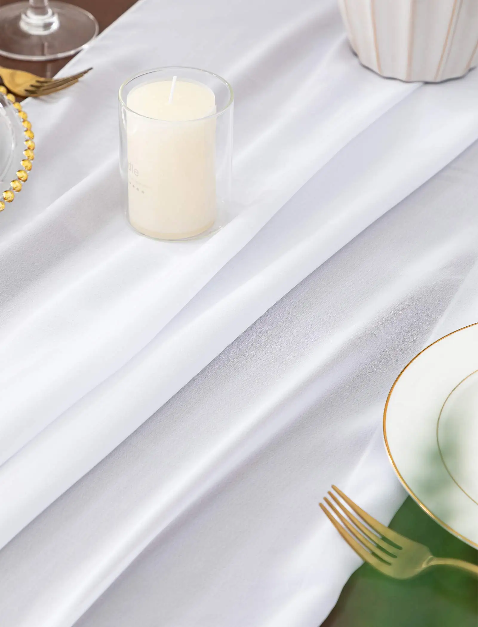 Description Picture 5 of itemWhite Chiffon Table Runner 30X300cm Romantic Wedding Table Runners for Dinding Sheer Bridal Baby Shower Party Table Decorations