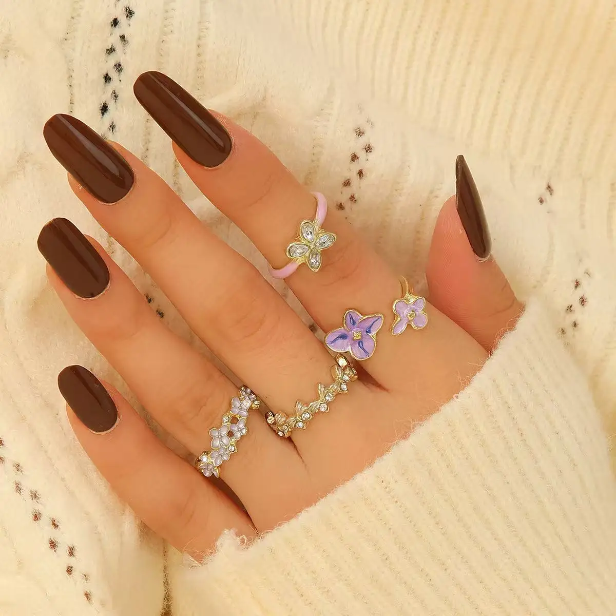 Fashionable Retro Geometric Pearl large Flower Ring Set, Gold Opening Women's Jewelry New Accessory set Gift Image 3