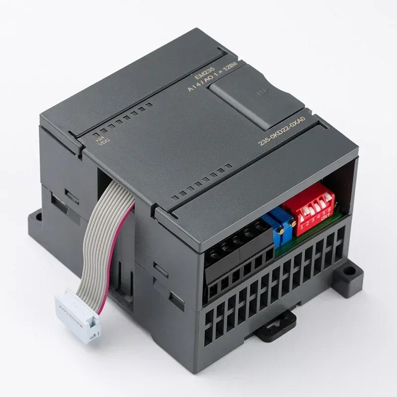 235-0KD22-0XA8 для Siemens S7-200 Series 4AI/1A0 12Bit EM235