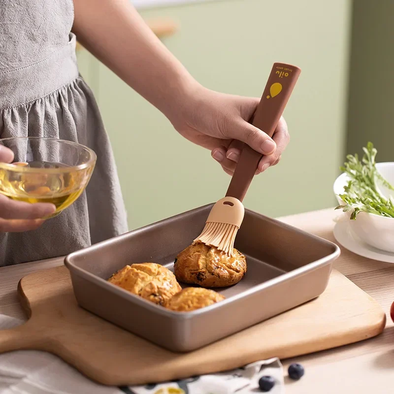 Household Kitchen Brush Barbecue Oil Brush Round Handle Bristle Brushes Flat Pastry Baking Kitchen Cooking Grill