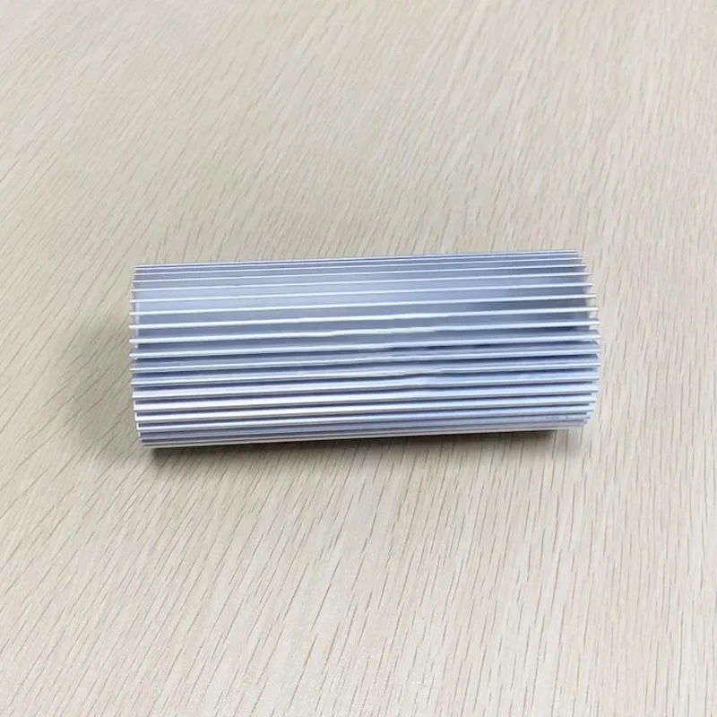 Dissipatore Di Calore A Lamelle Per LED In Alluminio - 20x6x15mm, Confezione Da 5 Pezzi, Colore Argento
