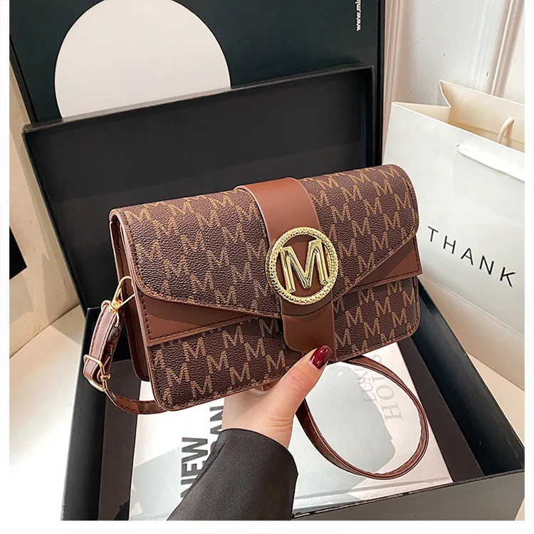 2025 حقيبة كتف عصرية بسيطة ريترو جديدة حقيبة ساعي...