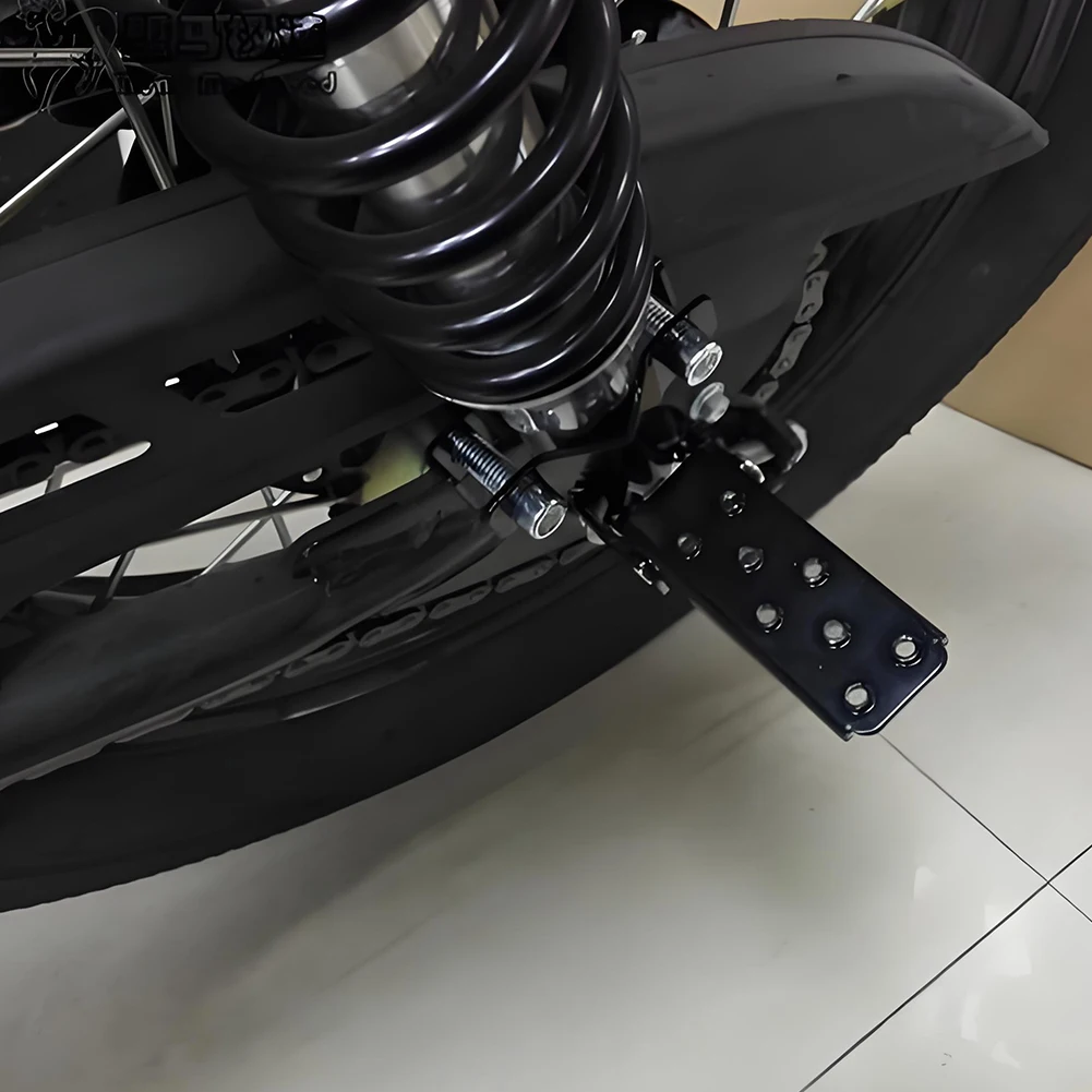 1/2Pair Black Motorcycle Passenger Foot Peg Folding Retro Motorcycle Clamp-on Foot Step Pegs Motorbike Modified Parts