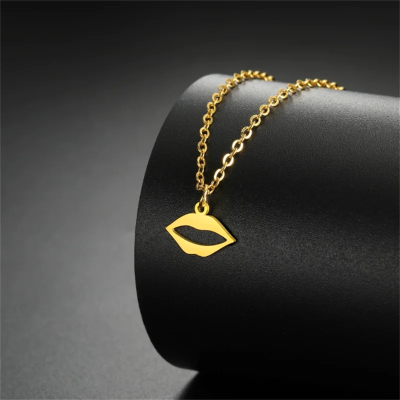 

Ожерелье в виде губ из Европы и США, женское индивидуальное ожерелье с крупным кулоном в форме рта, украшения для шеи