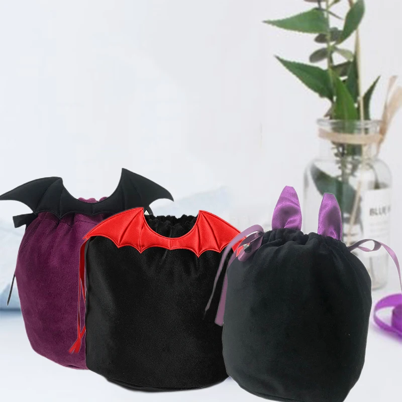 

1PC 2022 Halloween Gift Bag Velvet Pumpkin Candy Bag with Drawstring For Halloween's Day Party Decoration Bat Cat Kids Gift Bag
