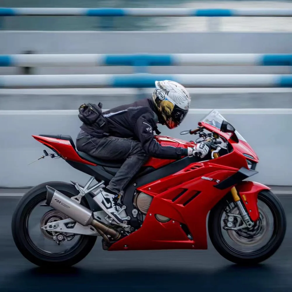 ZXMOTO 500RR 및 820RR용 짧은 테일 번호판 브래킷 액세서리, 맞춤형 로고 번호판 브래킷 액세서리. Zhang Xue