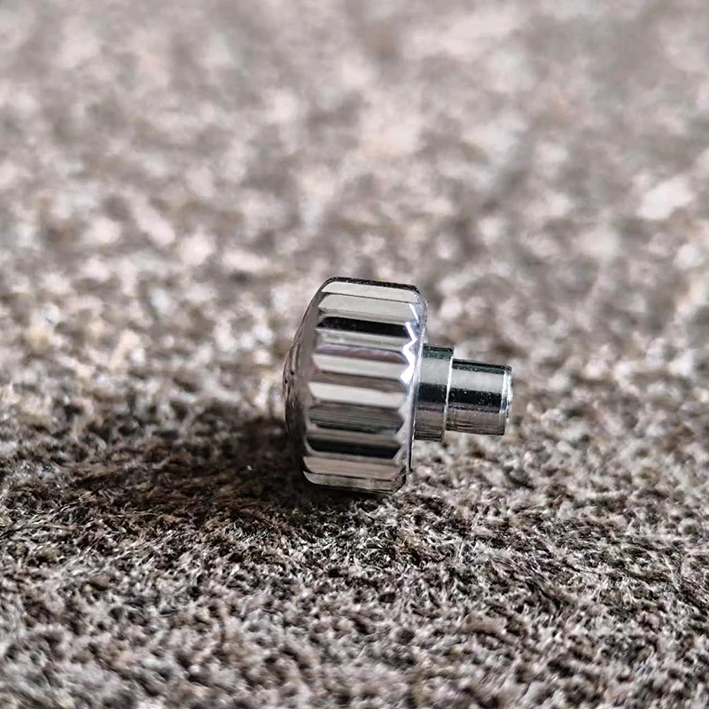 The crown accessory of the watch head is MIDO M8340A M8330A