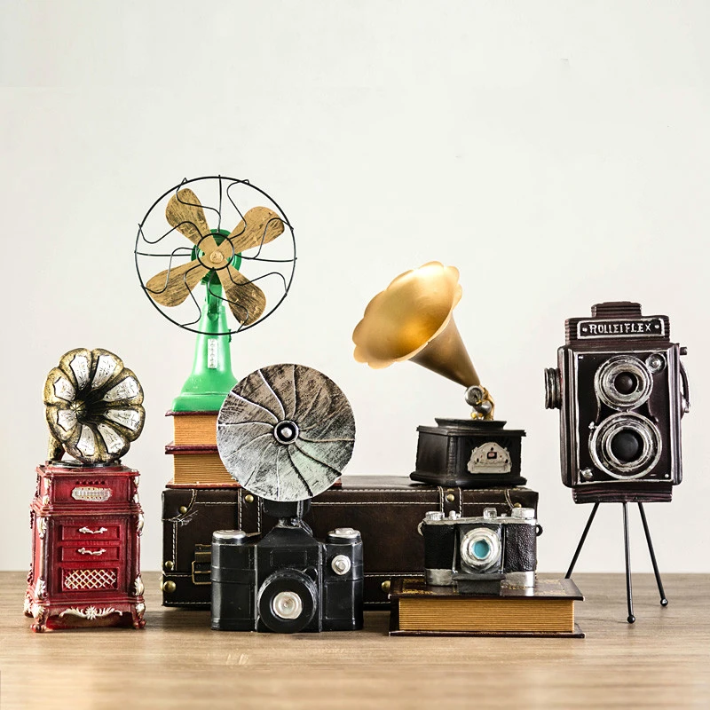 

Vintage Resin Decorative Phonograph Camera Radio Vintage Telephone Bar Decoration Home Crafts Home Decoration Accessories Modern