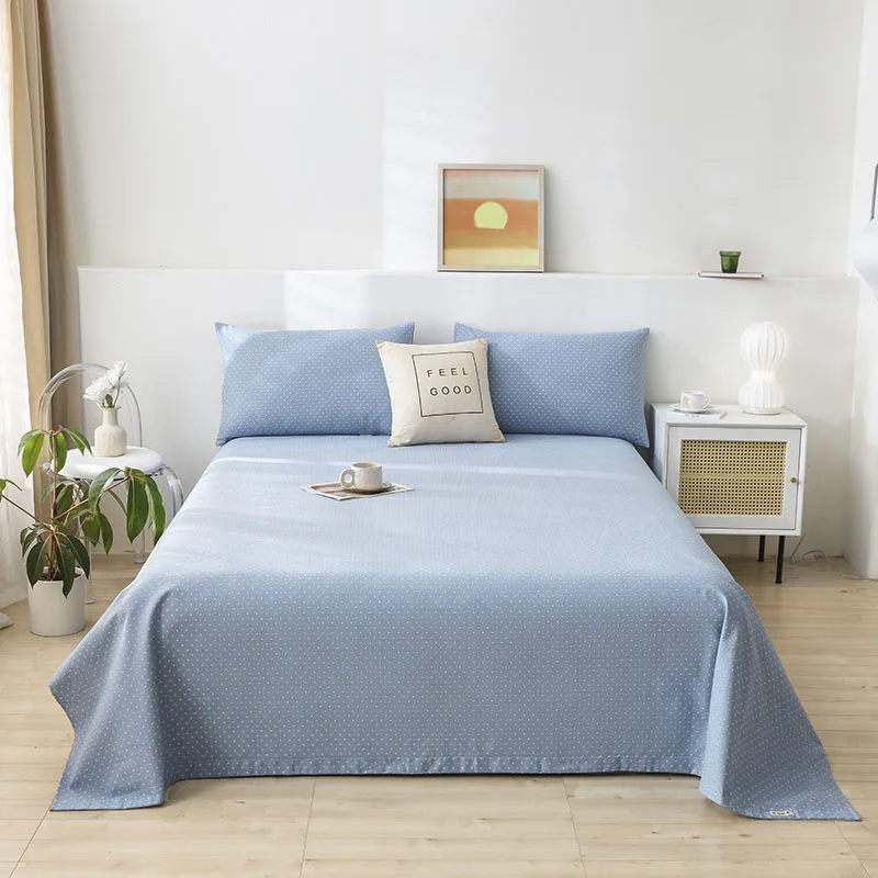 

Lymneth dot patterned bed cover, bed cover, mattress cover