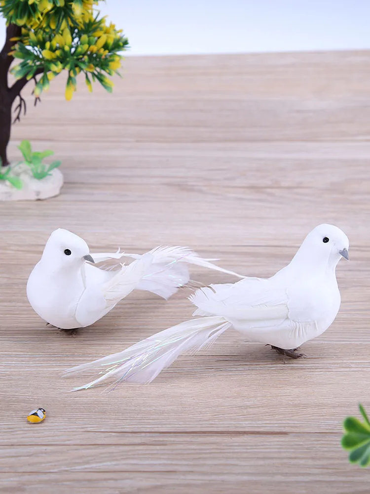 2Pcs Artificial Birds Decorative White Pigeon Ornament with Metal Wire Feather Bird Decoration for Wedding Holiday