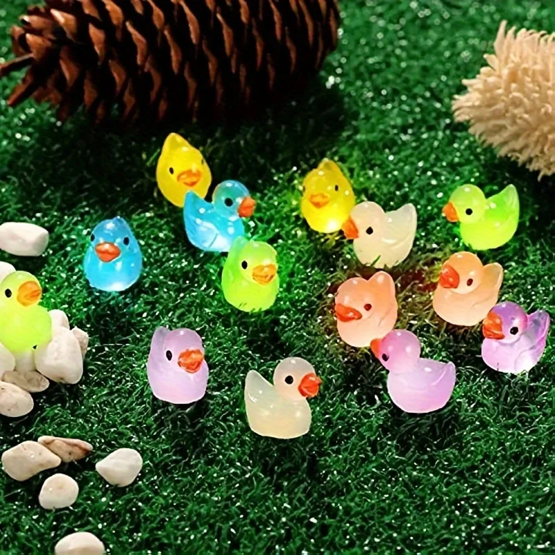 Mini Fluorescent Yellow Duck Ornament Miniature Figures Tiny Resin Handicraft Micro Landscape DIY Dollhouse Decoration 100PC