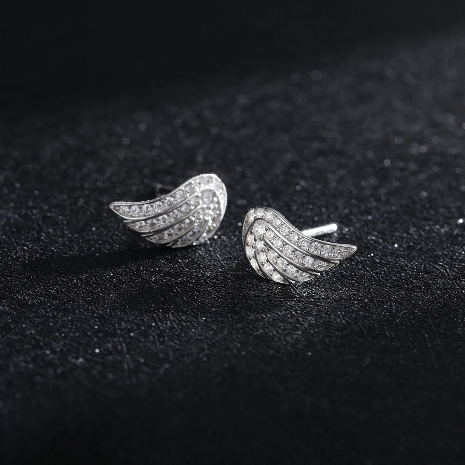 Veramé Diana Orecchini Pendenti Con Zirconi e Perla Argento Eleganti