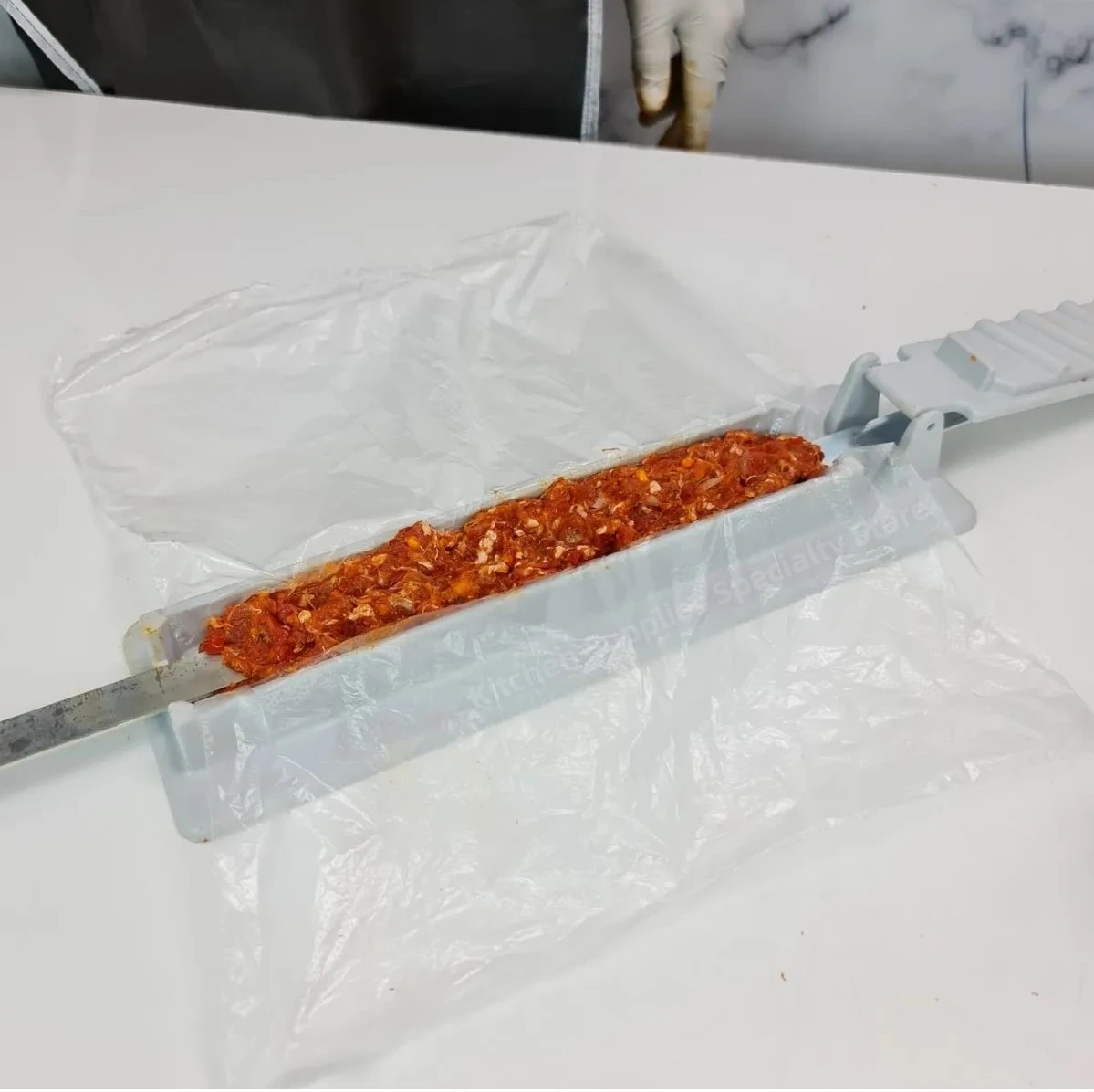 Single Row Kebab Maker Bbq Meat Skewer Machine Kebab Press Maker Reusable Plastic Bbq Skewer Preparation BBQ Too