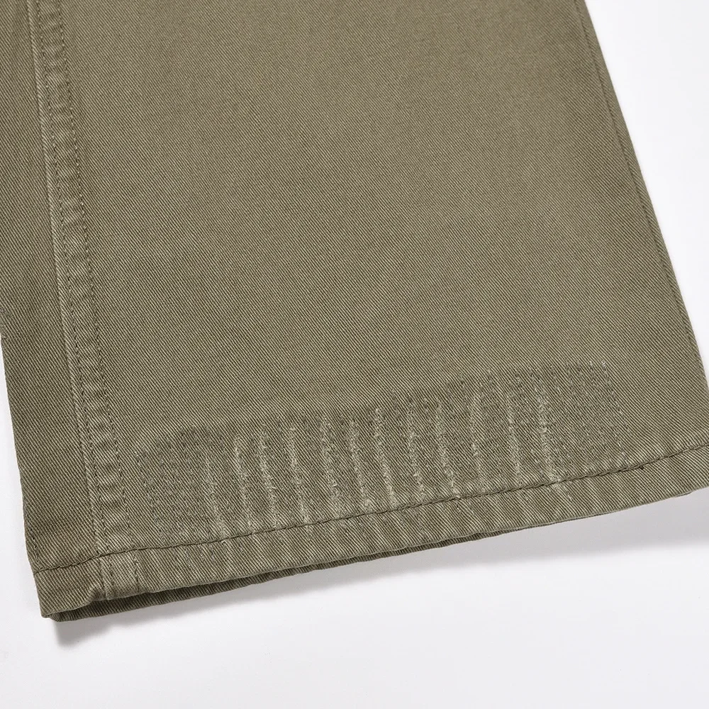 Men's Loose, Casual and Slim-fit Straight-leg Trousers with Ripped Pocket Design and American High-street Style Jeans.