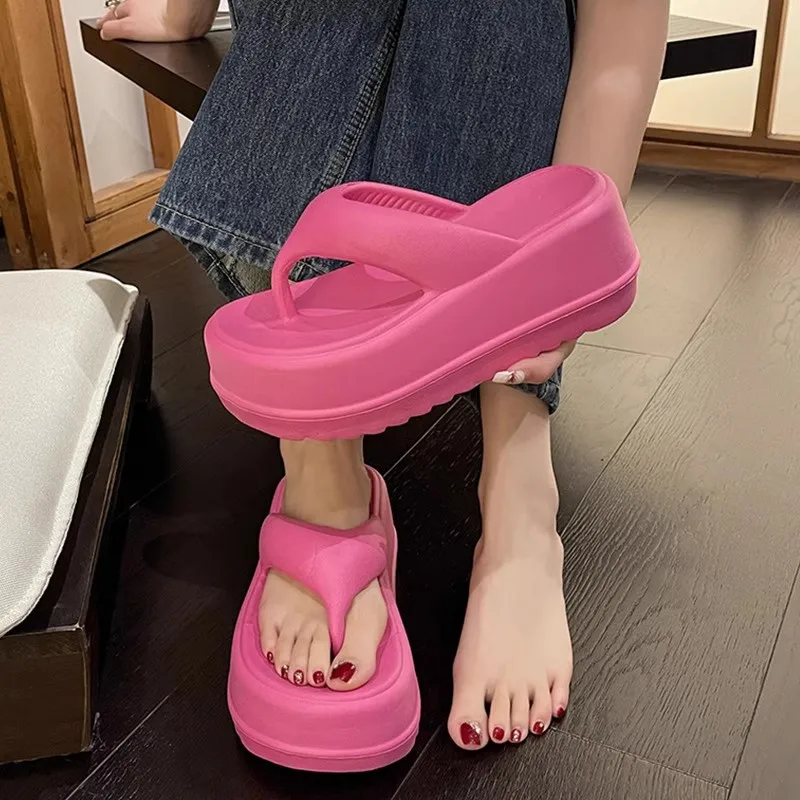 Korean style women's flip-flops Casual women's platform flip-flops non-slip beach slippers soft-soled EVA women's slippers 2