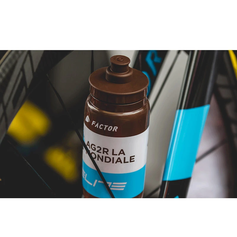ライトボトル 超軽量サイクリングウォーターボトル ロードバイクとマウンテンバイクのケトル 550ml Bicycle Water Bottle Aliexpress