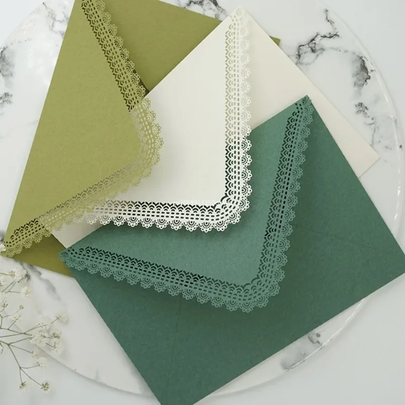 1pcs Hollow Lace Envelopes Vintage Western Envelopes for Wedding Party Invitation Cards Gift Kawaii Korean Stationery