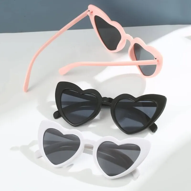 3Pcs Love Heart Frame Sunglasses Goggles Women Brand Designer Fashion Cute Solid Vintage Cheap Sun Glasses Party Gift