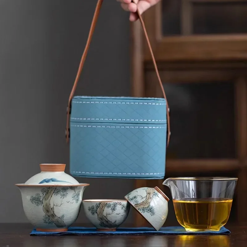 Hand-painted Travel Tea Set Office Tea Infuser Underglaze Color Ceramic Gaiwan Teacup Outdoor Portable Set with Storage Bag