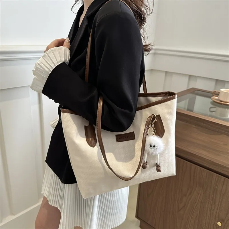 Retro Bag New Fashion Commuter Shoulder Large Capacity Handbag Casual Bag Popular Gift Pendantless Handbag