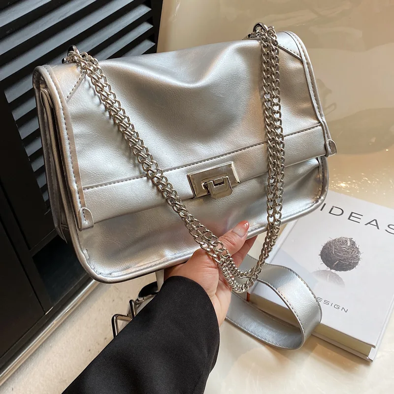 Shoulder Bag Trend Design High-grade Sense Leisure Large Capacity 2023 Chain Solid Color PU Leather Daily Commuter Messenger Bag