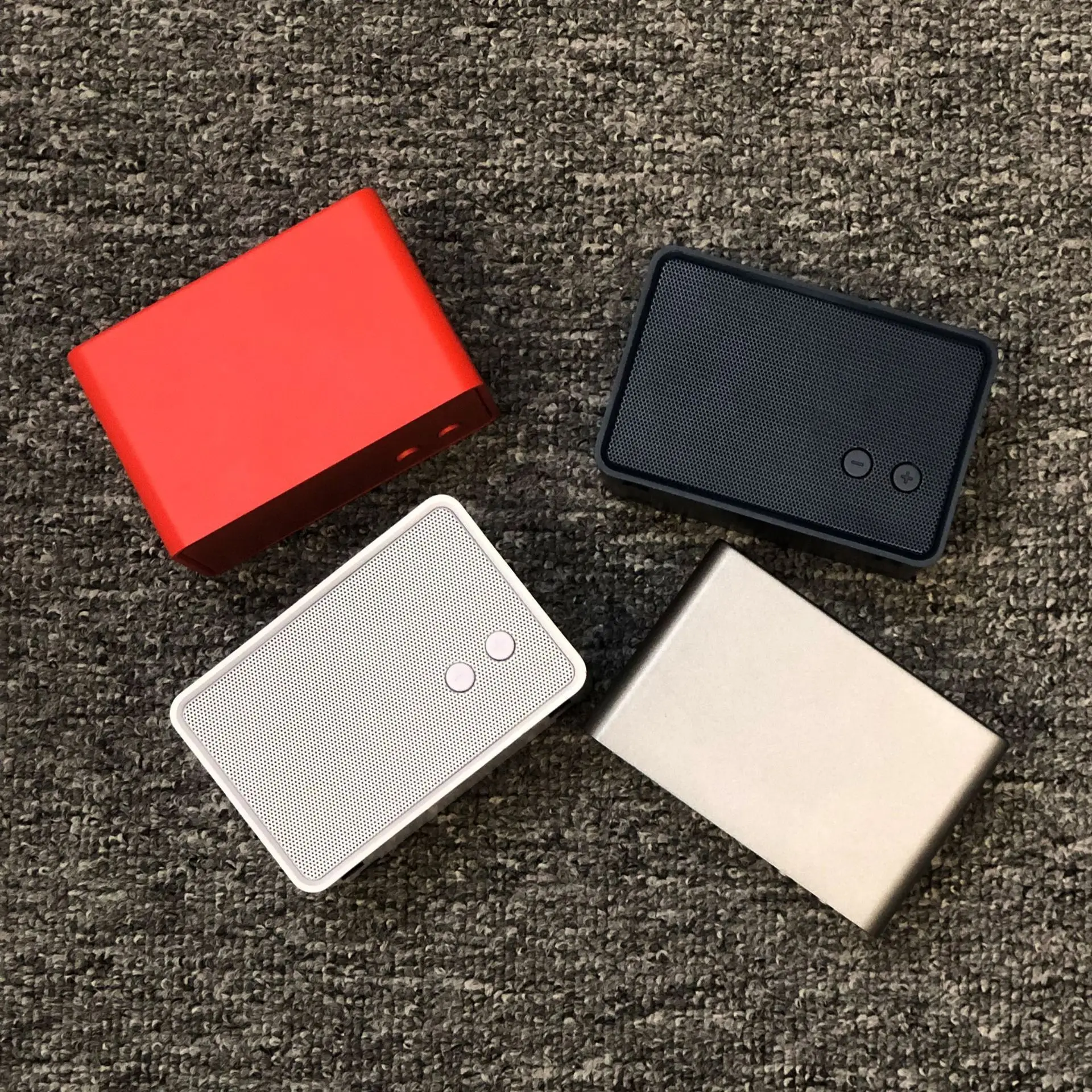 

423523asghoor phortablehas TV hfdhcohmputer dsktosp plugf-in fcasahrdahUssa dassak sudbwsogsogfher hashBluetooth ahjspeaker