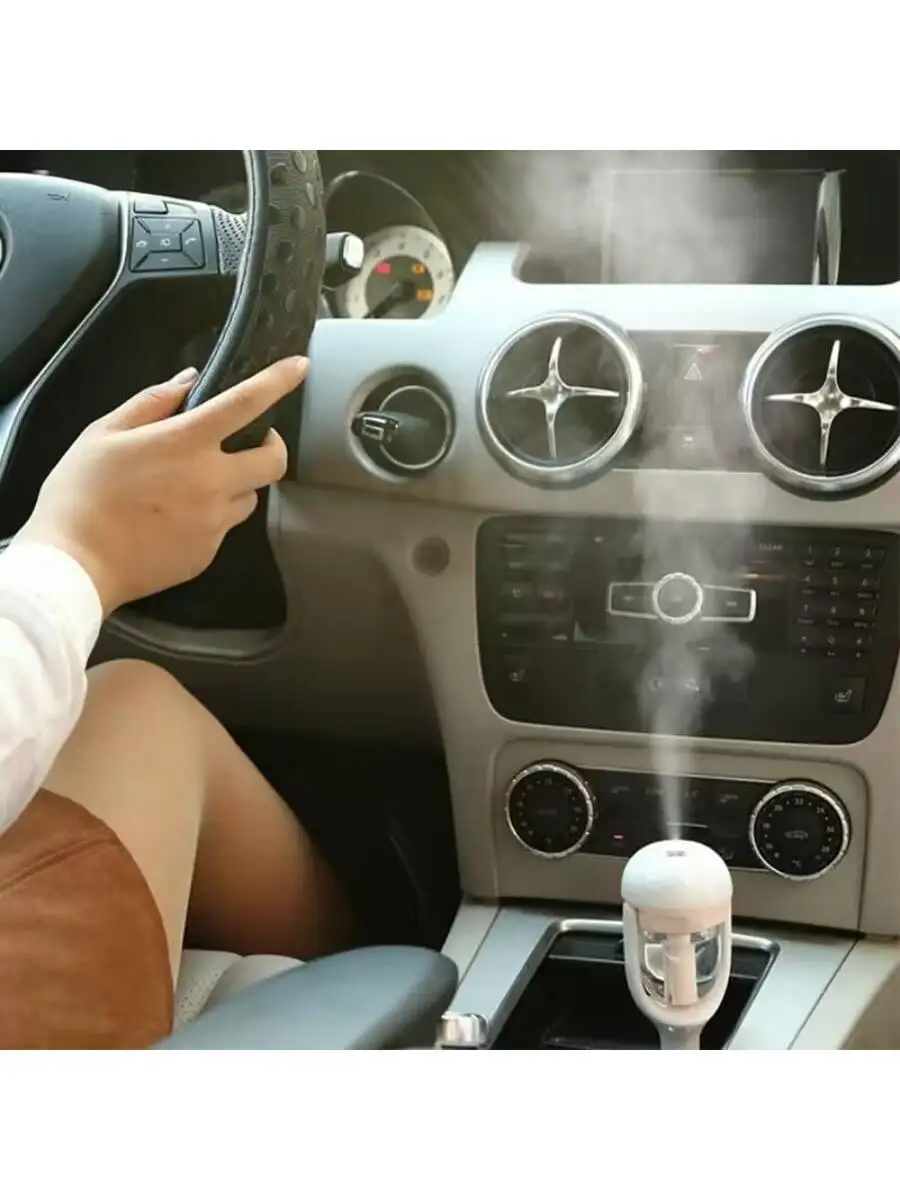 Vehicle Mounted Humidifier Automobile Air Purifier Atomization Spray Aromatherapy Sterilization Deodorization and Odor Removal I