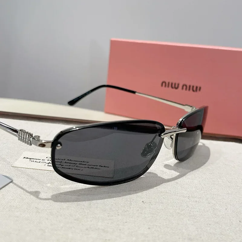 �ʺ� ������ ���� ���� ���۶�, �ǹ� ���۶�, ��Ƽ�� ��Ÿ��, �з��Ͼ� �ְ�, ��ť�� ����