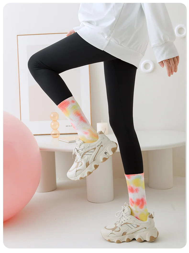 Yoga Socks Women Cotton Tie-dyed Silicone Non-slip Pilates Grip Crew Sock 24 S390240d95e2b4e308be43b034034d850S