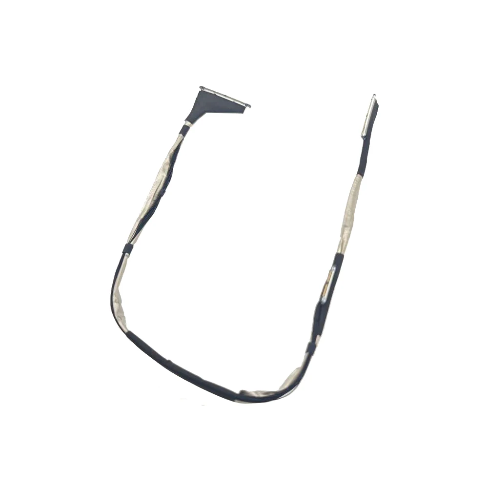 Gros plan sur le câble PTZ Cardan Original pour DJI Air 3s, pièce de rechange drone, montrant la flexibilité du ruban.