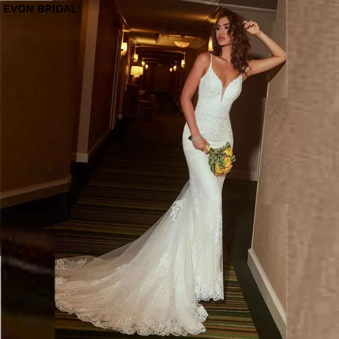 

EVON BRIDAL Modern Spaghetti Straps Mermaid V-Neck Wedding Dresses for Women Sleeveless Floor Length Lace Appliques Prom Dresses