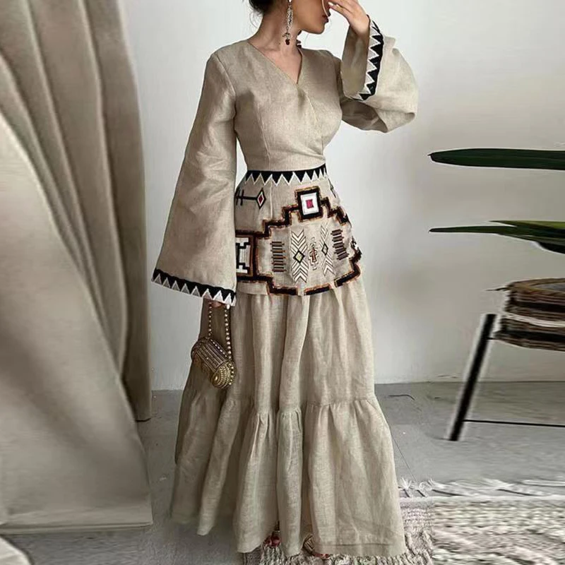 

Elegant V Neck High Waist Pleated Long Dress Fashion Cotton Linen Ethnic Print Hem Dress Female Flare Sleeve Beach A-Line Dress