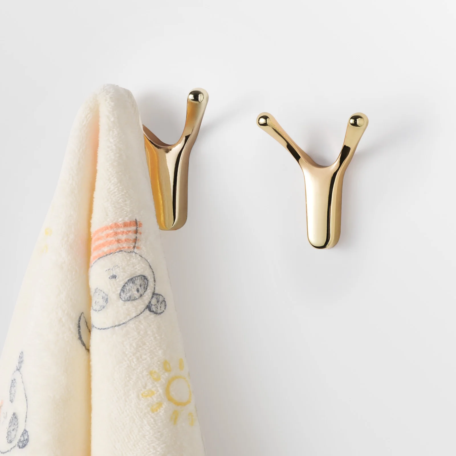 Bathroom Towel Ring Bathroom Towel Holder SARIHOSY 1/5Pcs Gold Wall Hooks Bathroom Accessories for Towel Coat Key Golden Coat Hooks Y-Shaped Decorative Hook