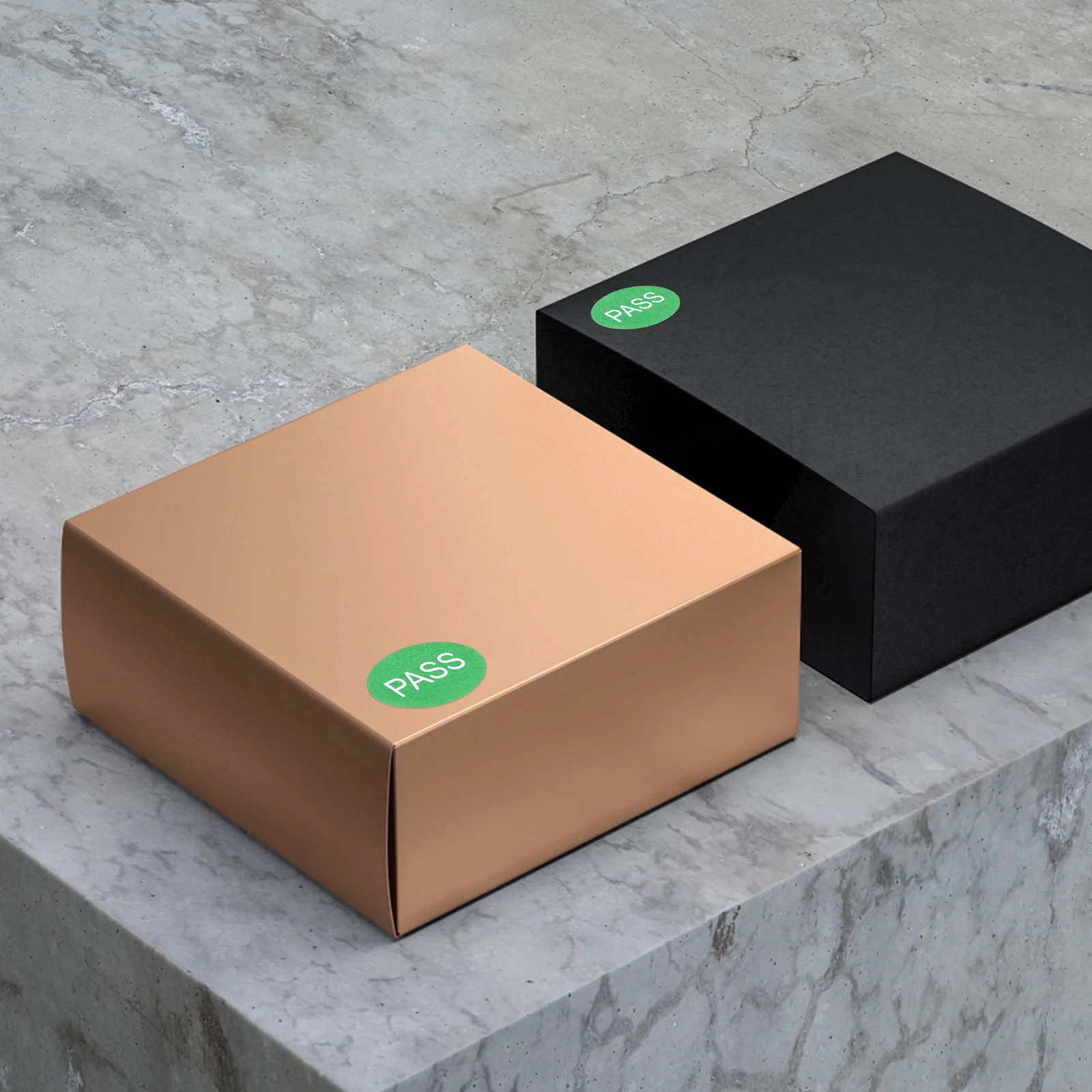 Рисунок 5 - самоклеящиеся наклейки с проверкой