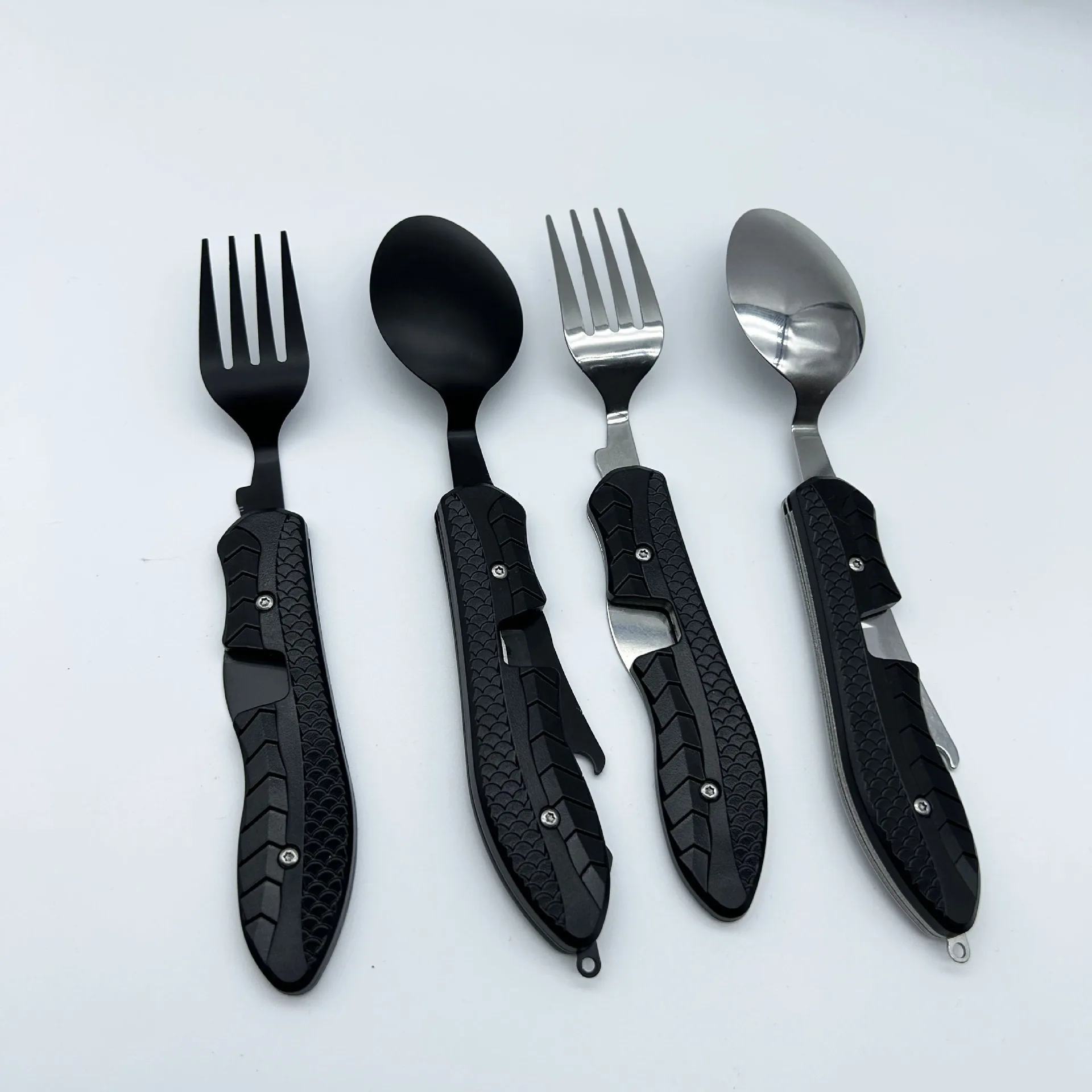 3-in-1 Camping Cutlery 4