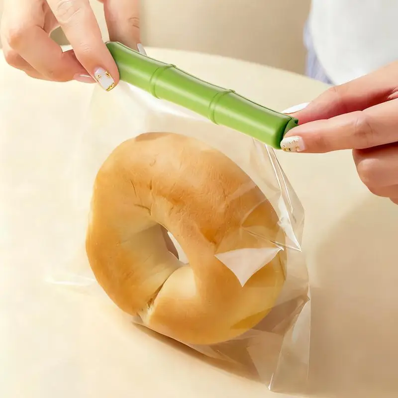 12PCS 팬더 푸드 클립 스낵백 밀봉 클램프 내마모성 실러 신선한 빵 조미료 보관 클램프 주방용품