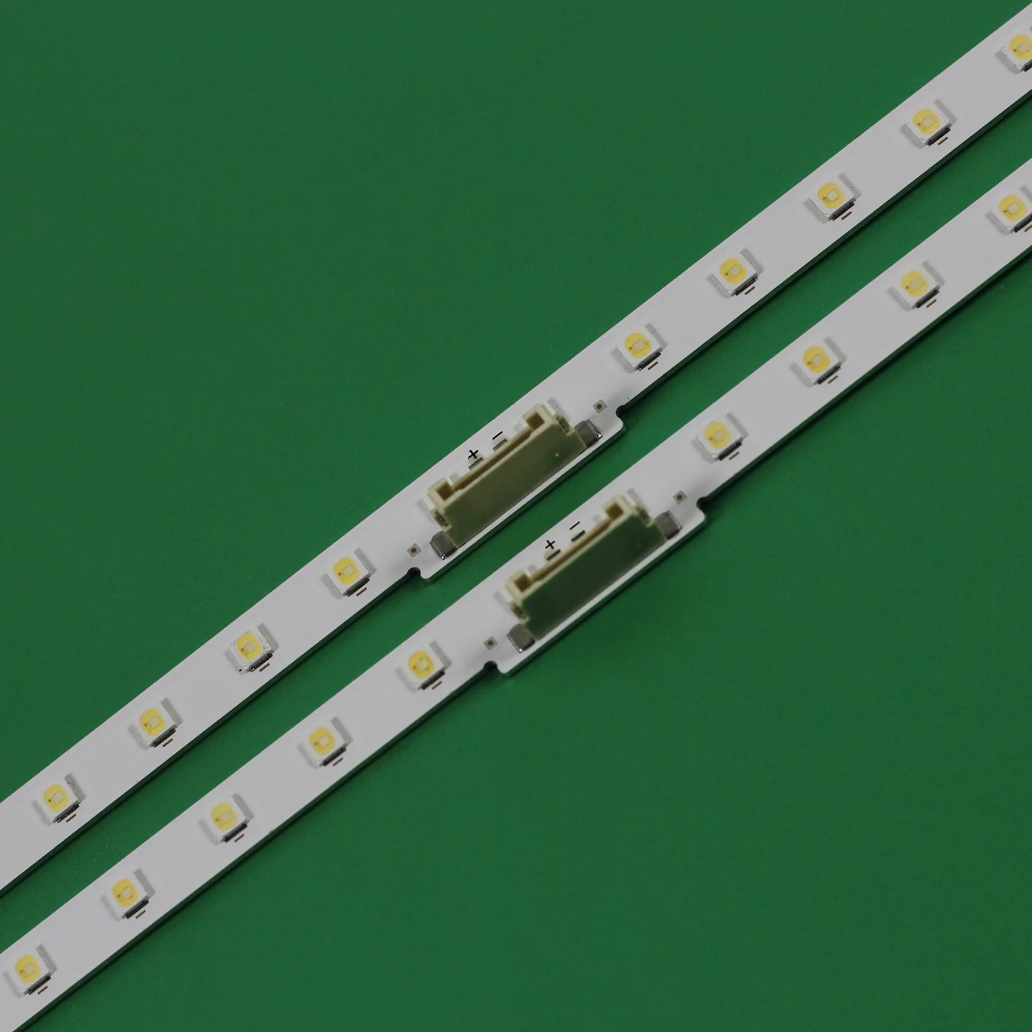 2pcs LED  Ｚ V9Q6-650SM0-R0 19Y_Q60_STC650AC1_3030F QN65Q60RAFXZA QN65Q6DRAFXZA QE65Q60T QE65Q60RAT QE65Q60RATXXU