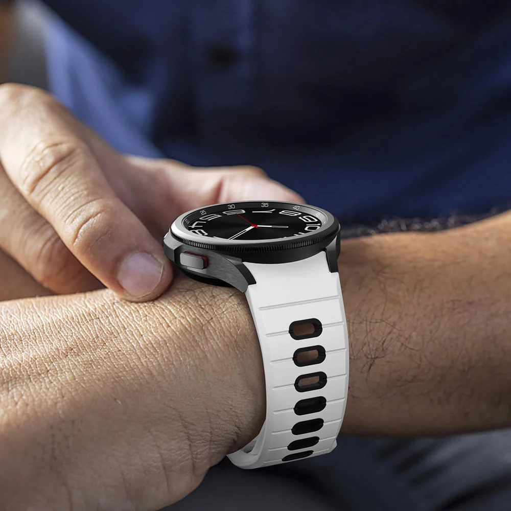 Premium Silicone Smartwatch Band - No-Gap Design, Versatile Fit