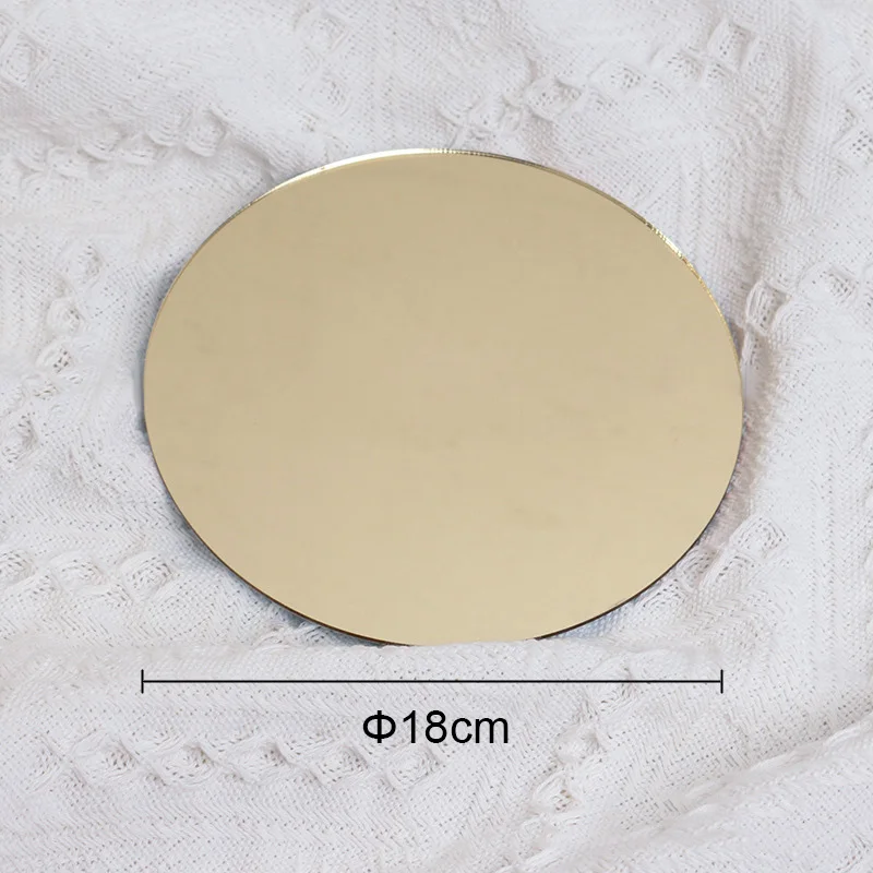 Gold circle 18cm
