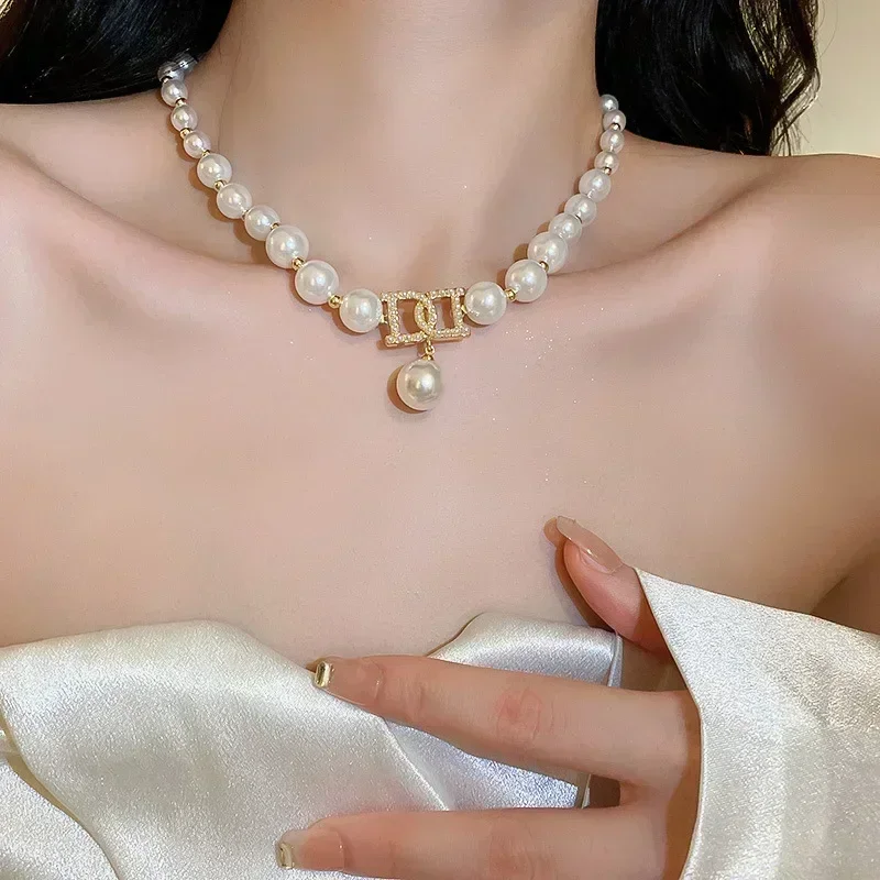 Women Elegant Pearl Clavicle Chain Collares Ladies Short Pendant Necklaces Earrings set Jewelry sets 4