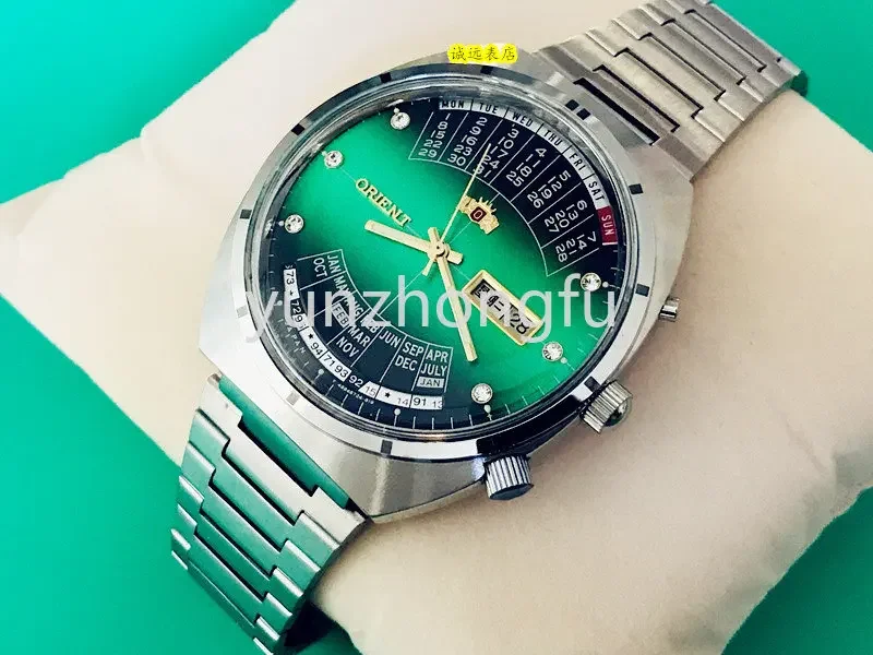 

Applicable to the original imported men's Oriental Double Lion perpetual calendar automatic mechanical watch color watch