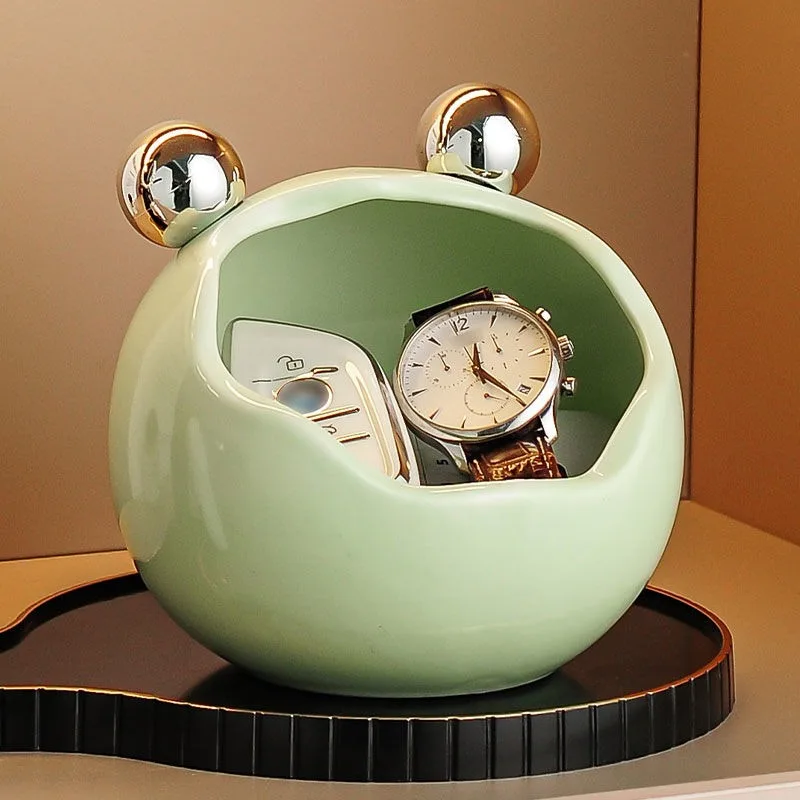 Luxury Cartoon Ornaments Ashtray Figurines Wine Rack Home Gift for Living Room Key Storage Decor Ornament Candy Container
