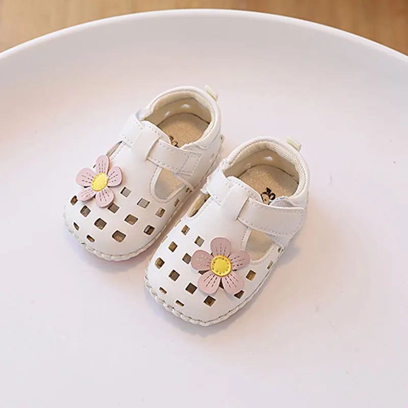Sandalias Kid Sandals Garden Shoes Summer New Soft Sole Walking Shoes Princess Shoe Baby Shoe Kid Girl Baby Items
