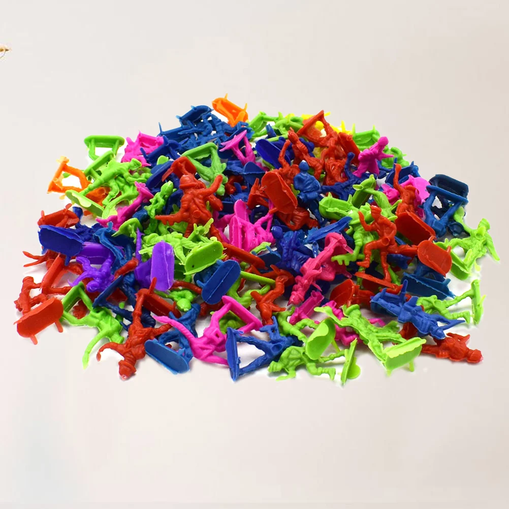 

50pcs Mini Plastic Soldiers Figures Static Model Men Figures Play Set for Kids (Random)